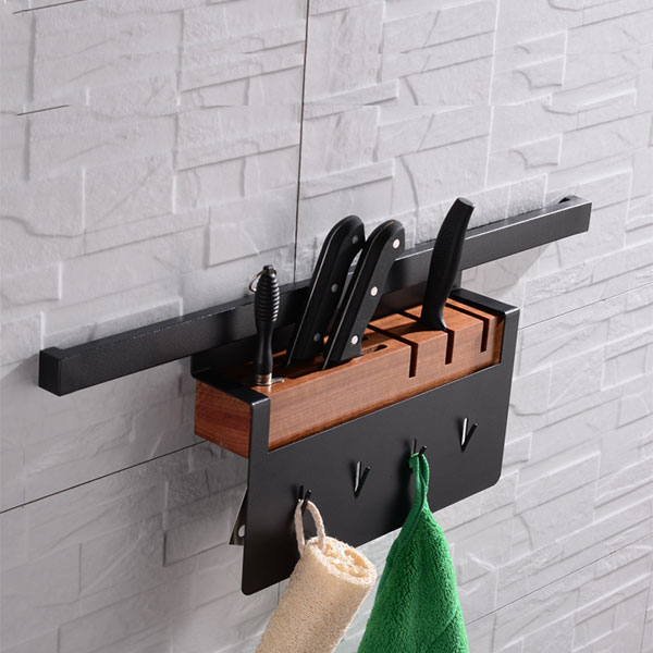 Knife holder
