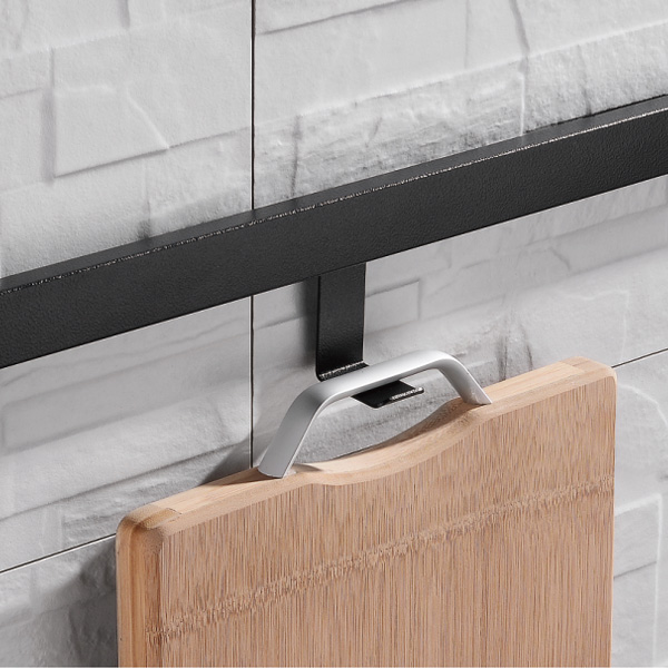 Hook for chopping block