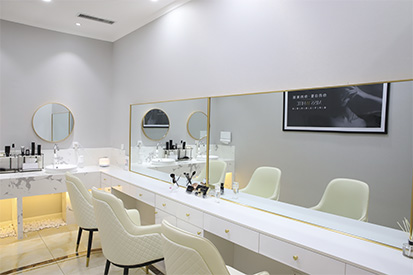 白小白店内环境