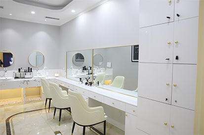 白小白店内环境