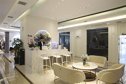 白小白店内环境