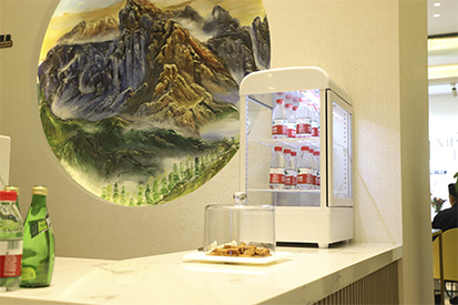 白小白店内环境