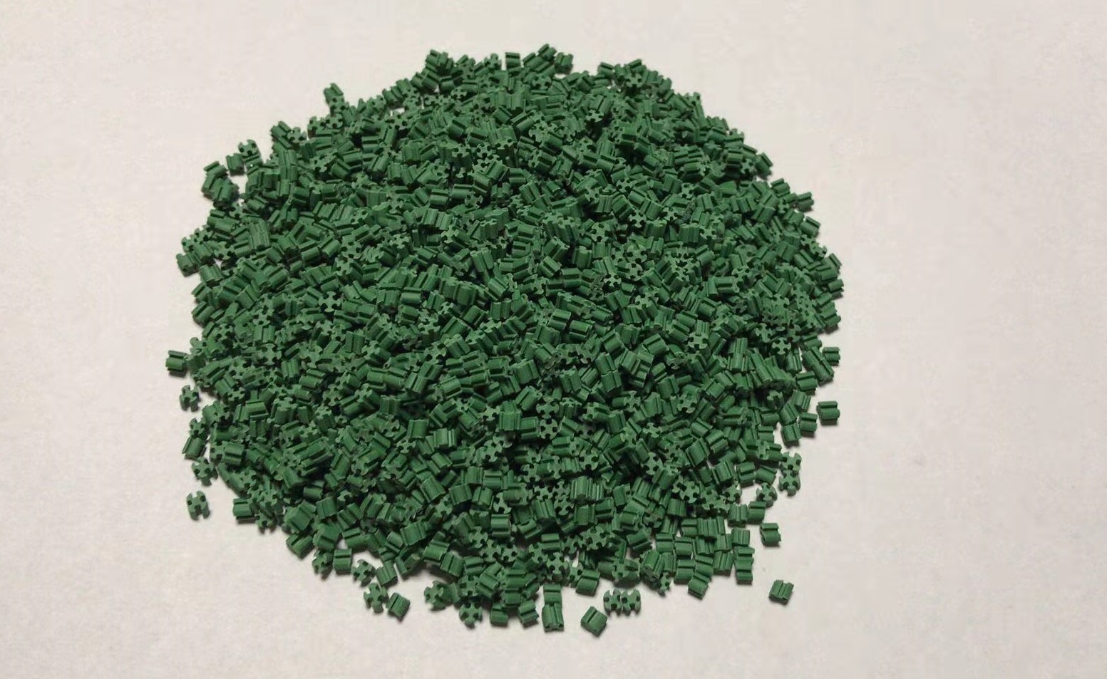 人造草坪厂家哪家好