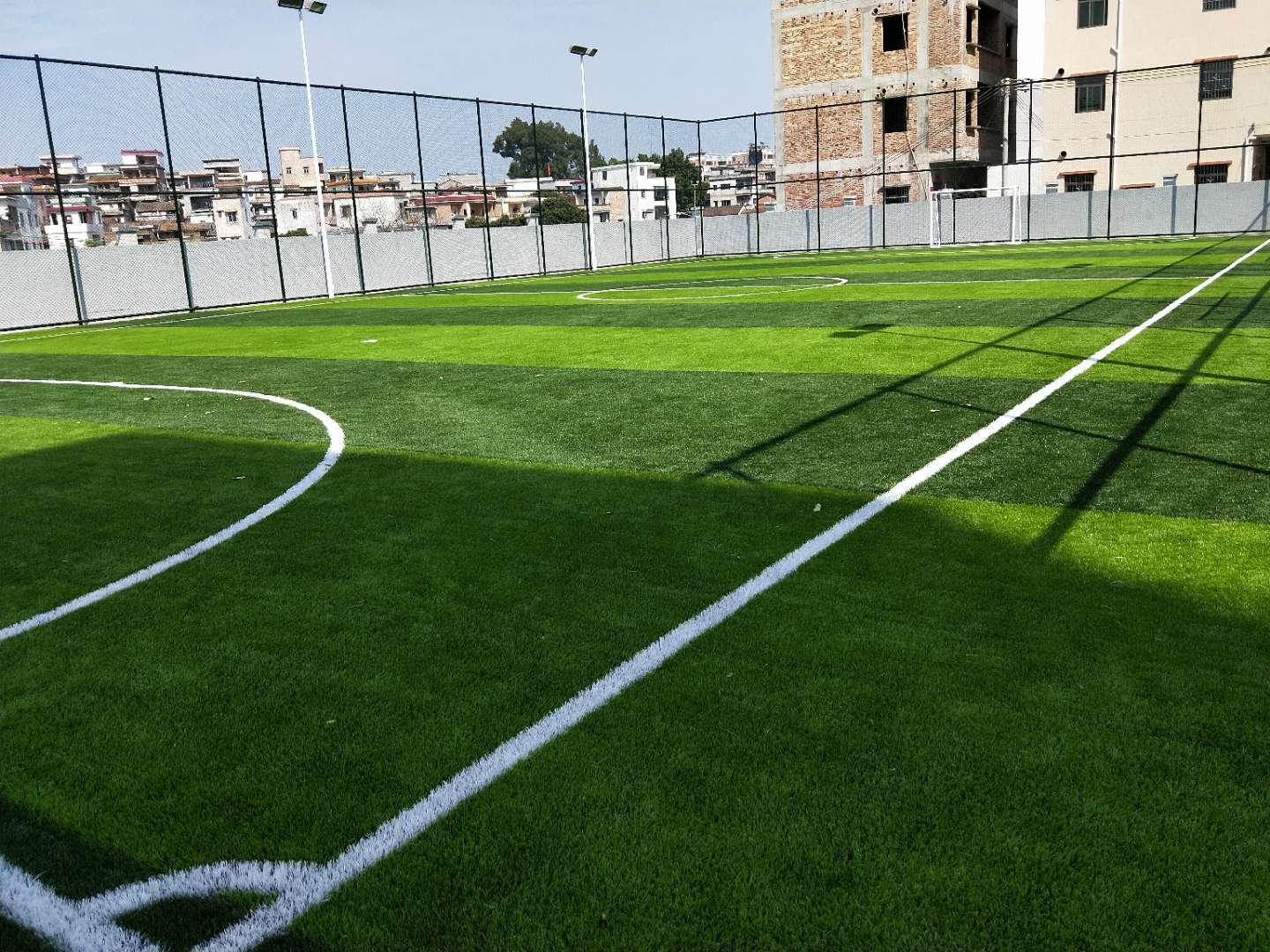 广州城中村球场