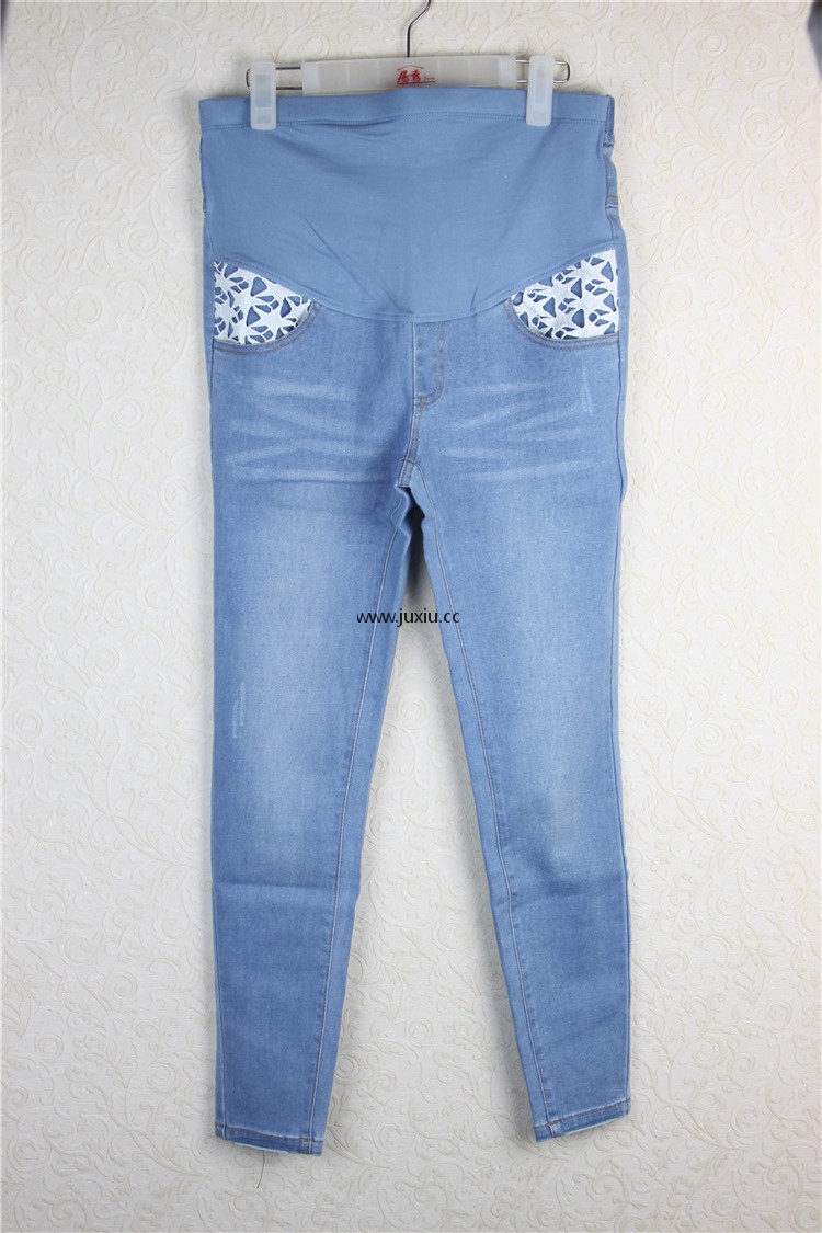 127408B1622312君心蕾丝拼贴小脚牛仔裤