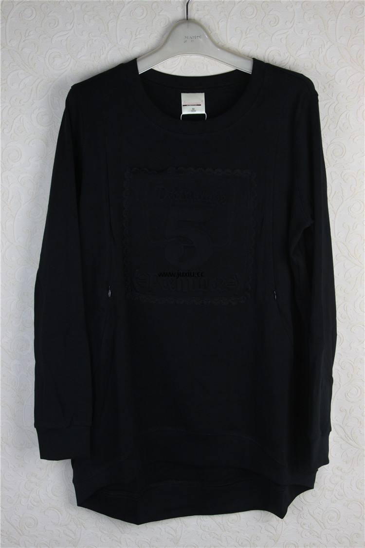 127408B1402308君心立体印花哺乳上衣