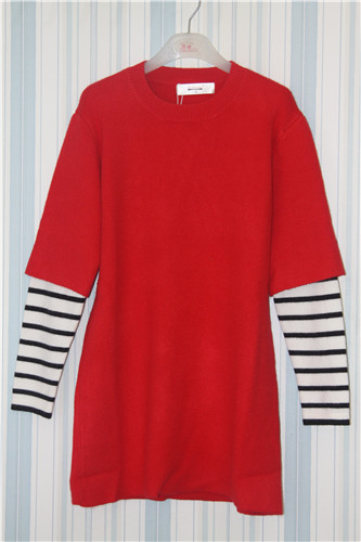 [君心]条纹拼袖毛衣