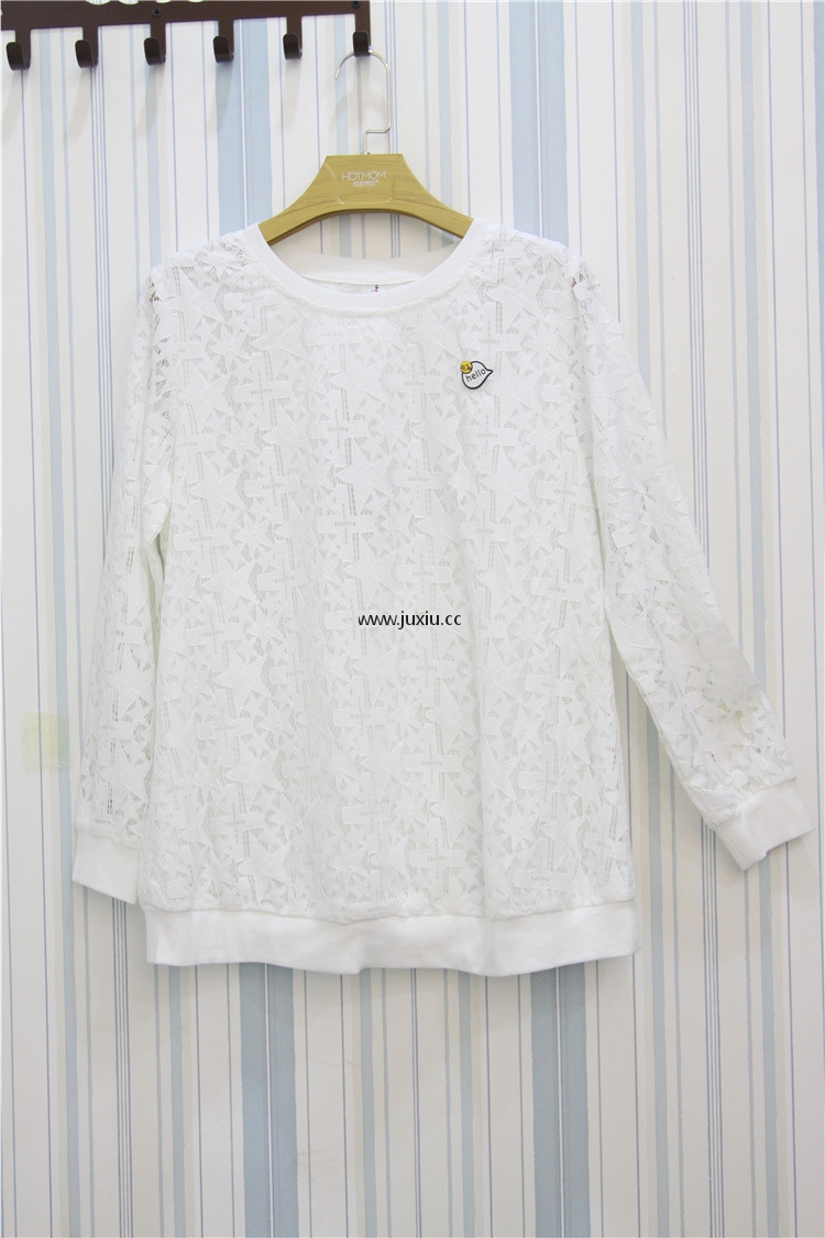 AMLS18018爱宝素面蕾丝圆领长袖上衣