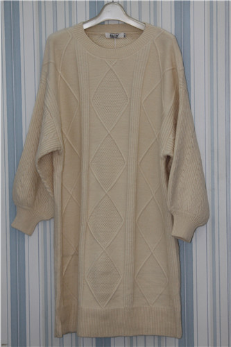 [拼出完美]毛衣连衣裙