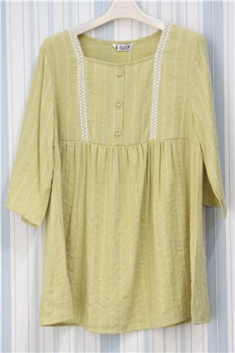 [拼出完美]条纹小衫