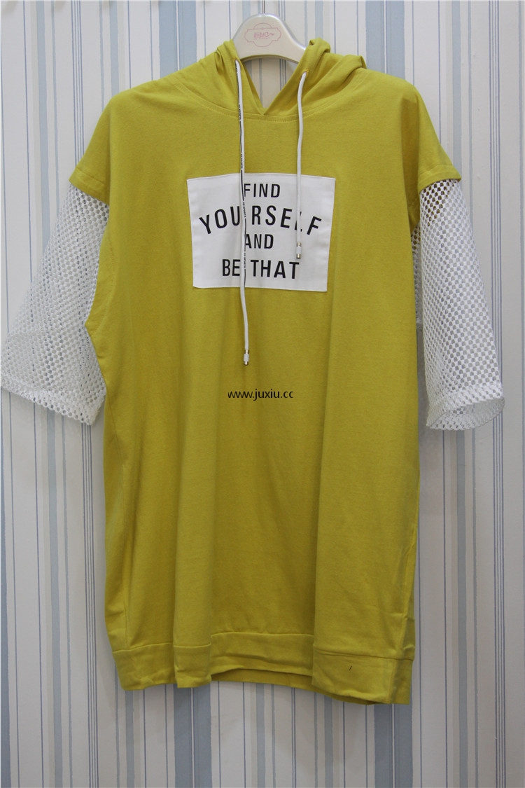 XF82A06071拼出完美卫衣