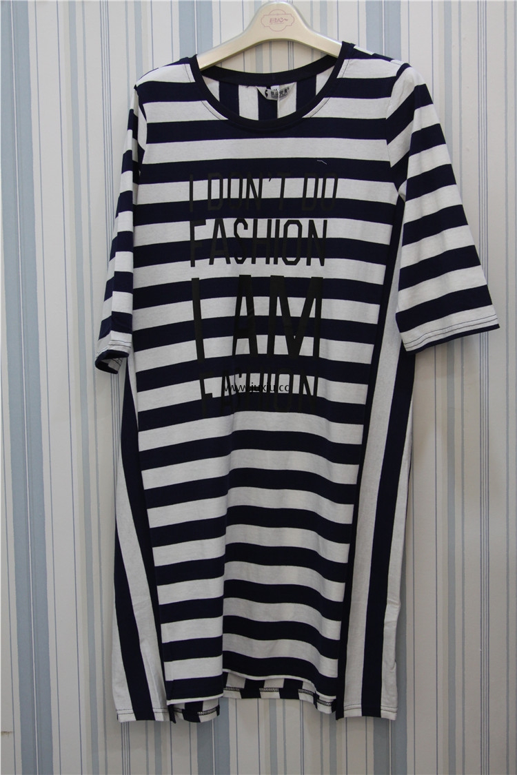 XF82A25069拼出完美连衣裙