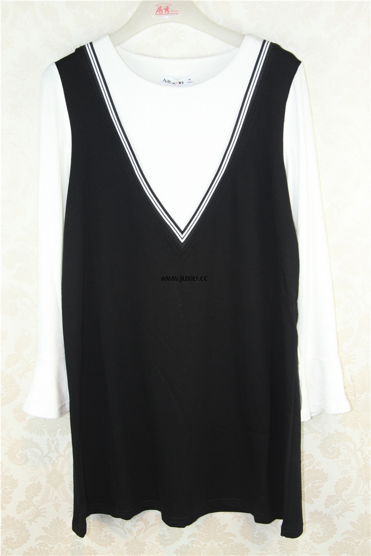 AMLW67672	[爱宝]白底背心假两件连衣裙