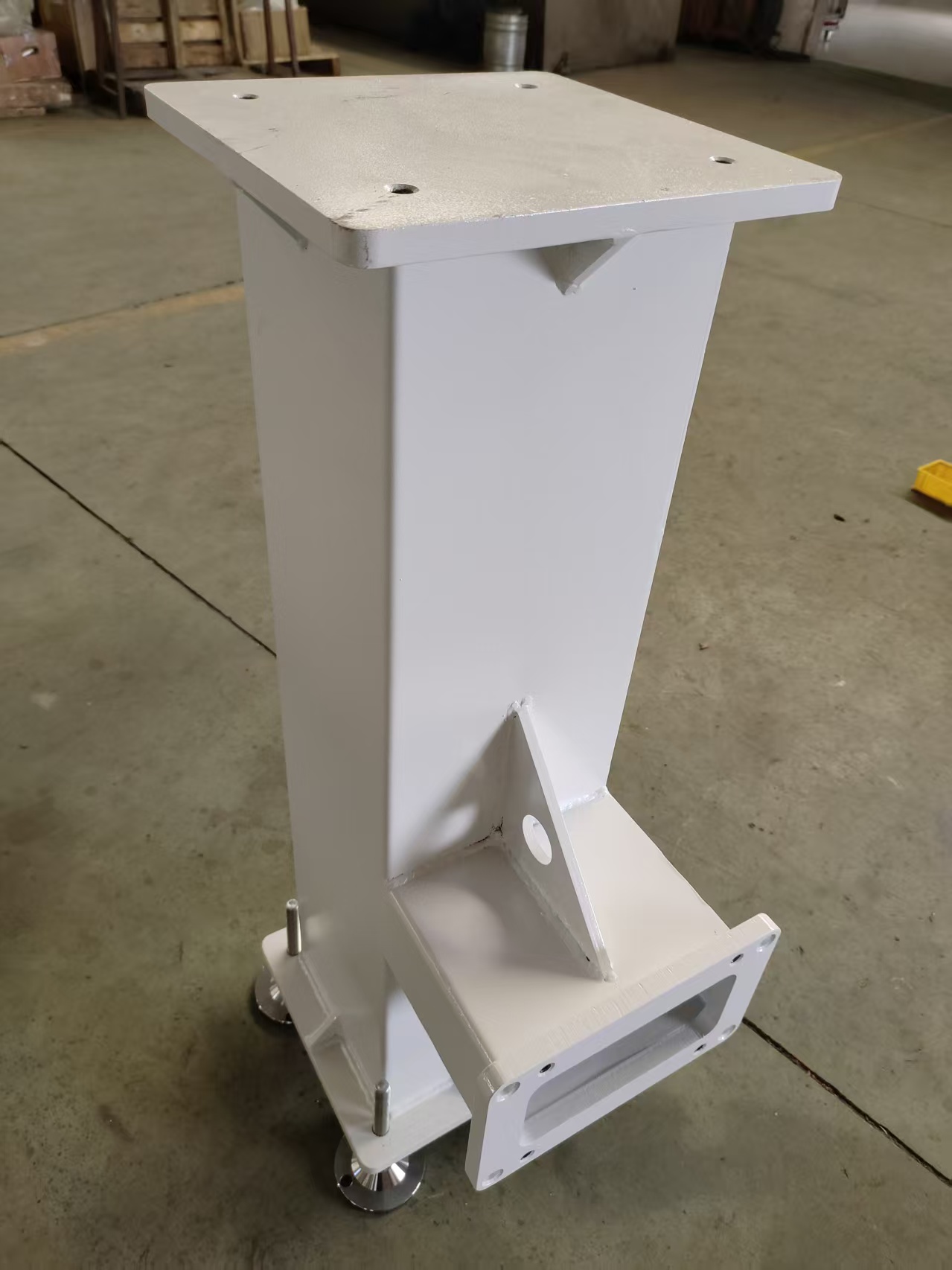 埃斯顿机器人底座