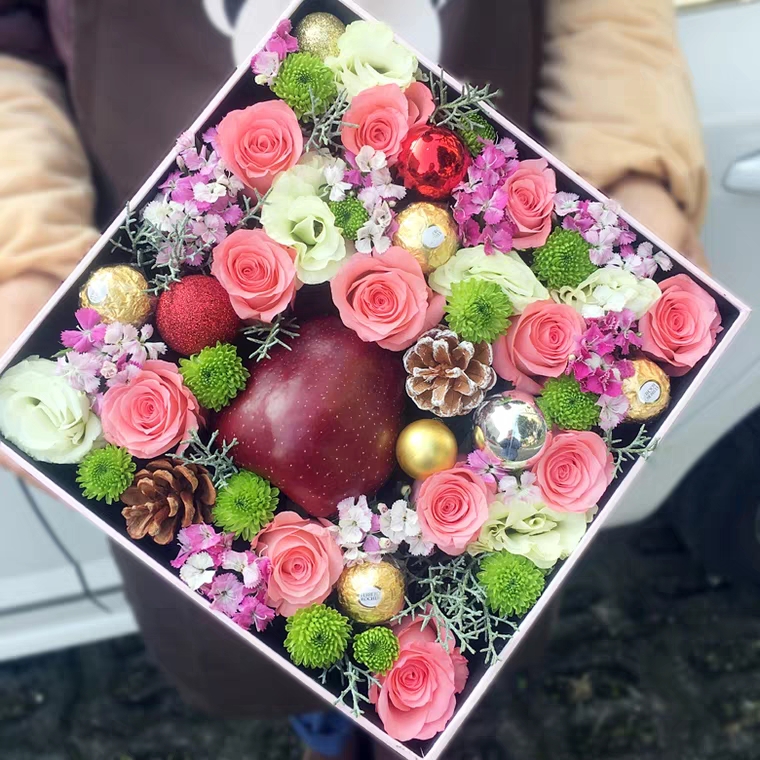 温情祝福-13朵粉玫瑰花圣诞精