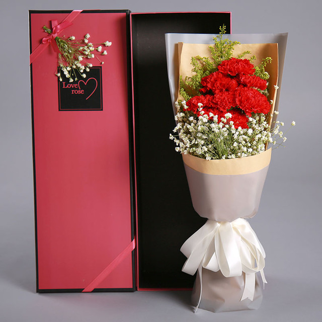 美丽心愿/11支红色康乃馨搭配