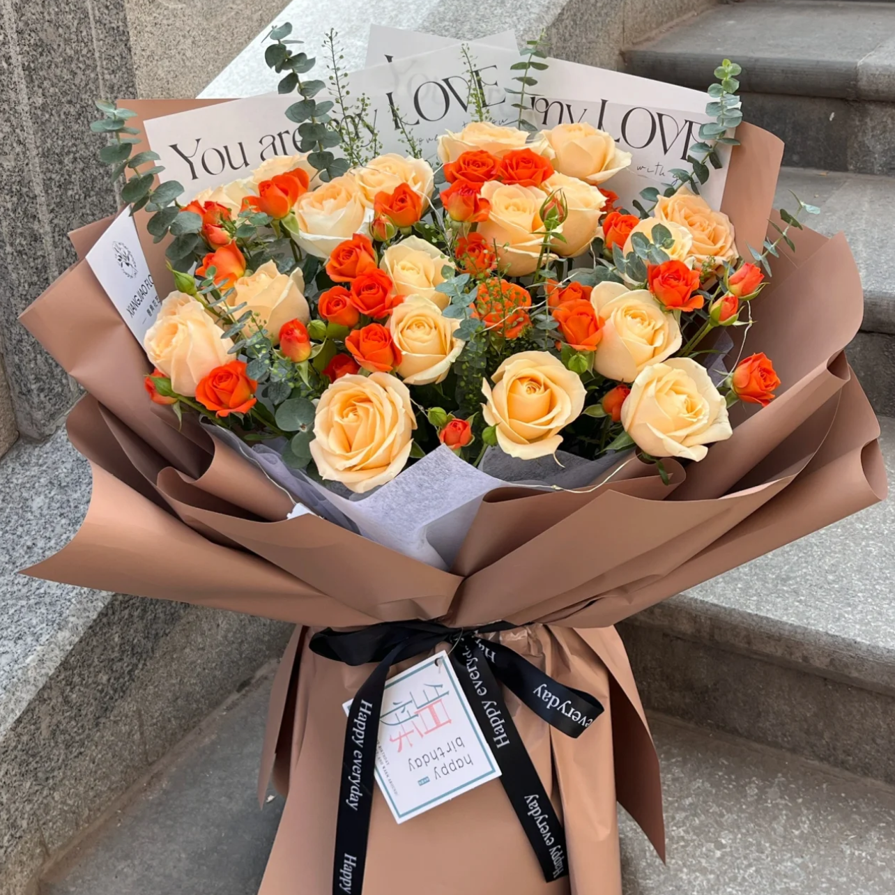 月光星河/19朵香槟玫瑰花配多