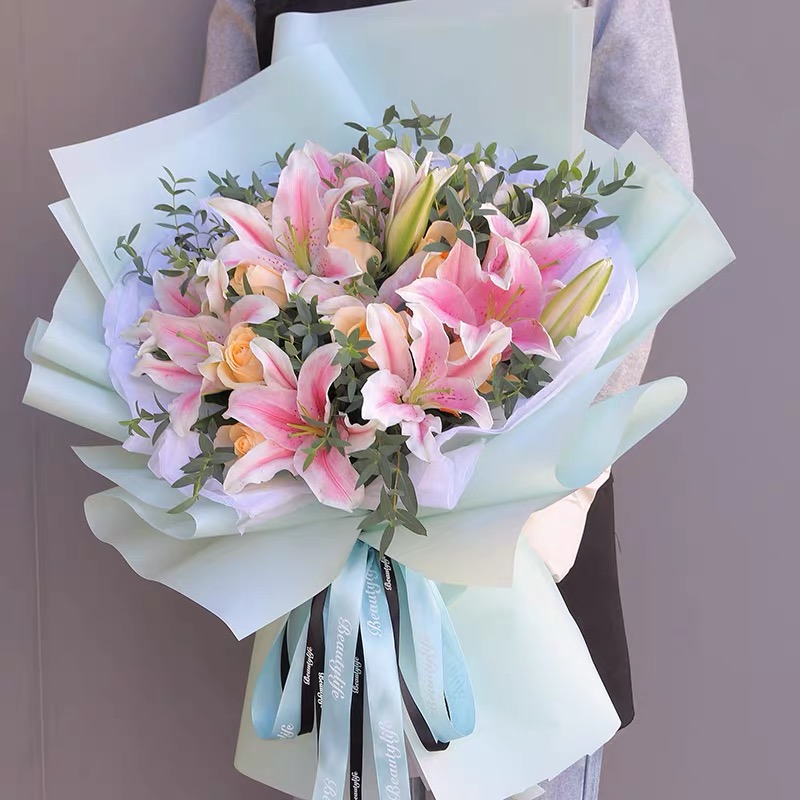 阳光心情-12朵百合花+9朵香