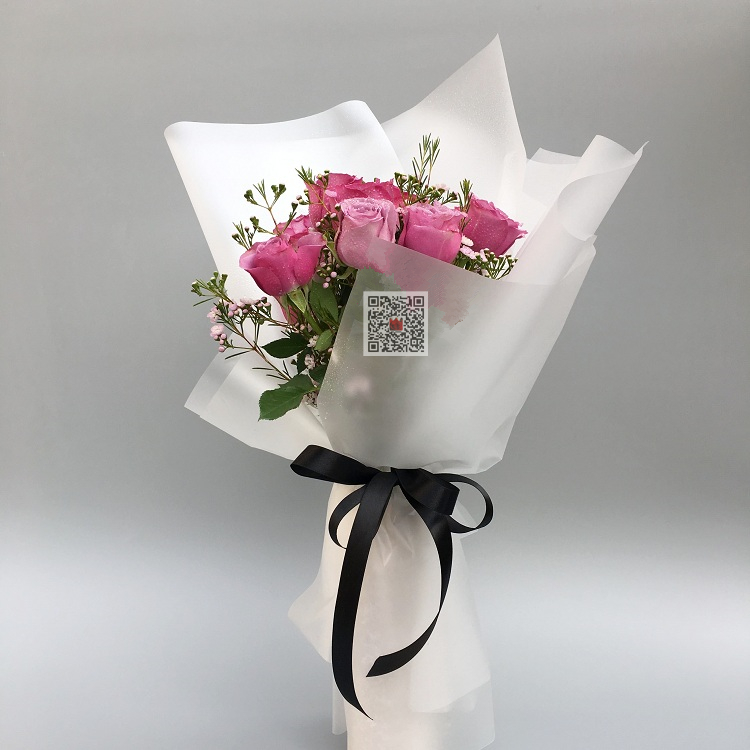 夏日倾情/16朵紫玫瑰花搭配澳