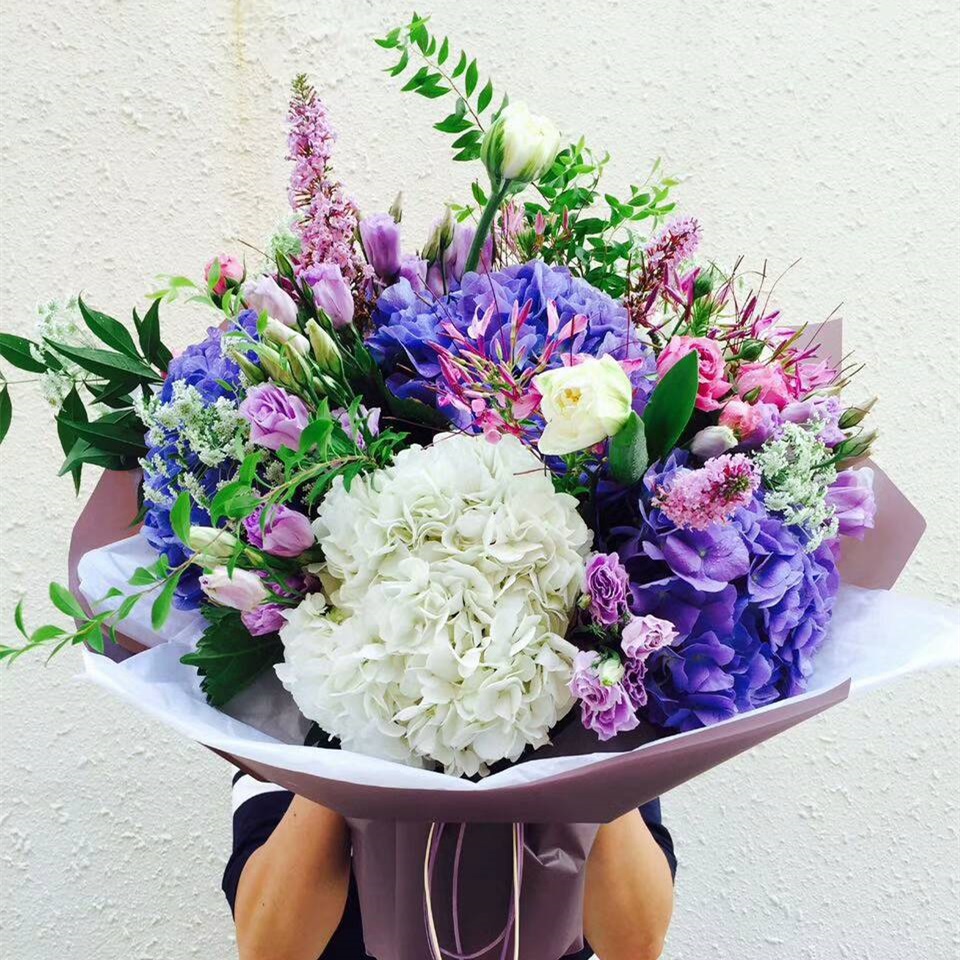 爱的诺言-精品绣球洋桔梗花束【精选】