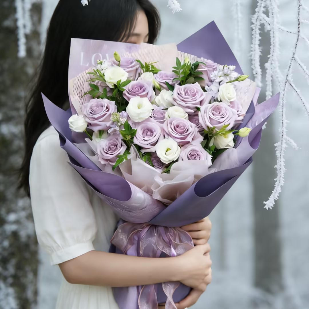 最美嫁纱/19朵紫玫瑰精美花束