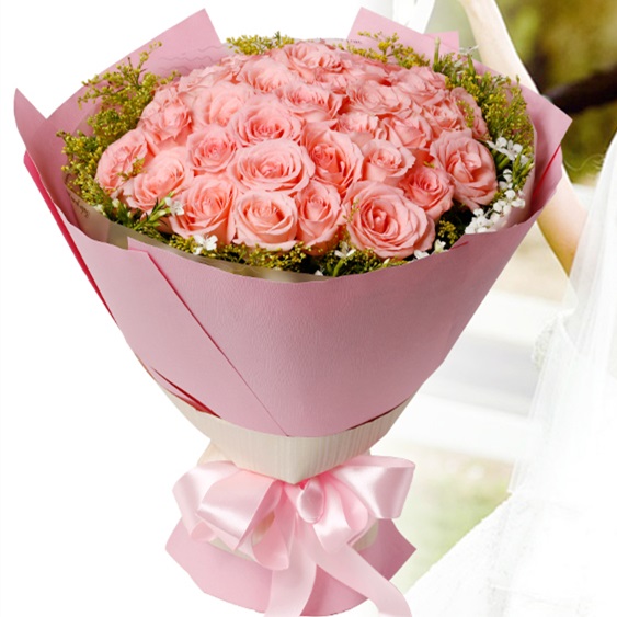 爱的魔香——33朵戴安娜玫瑰花精美包装