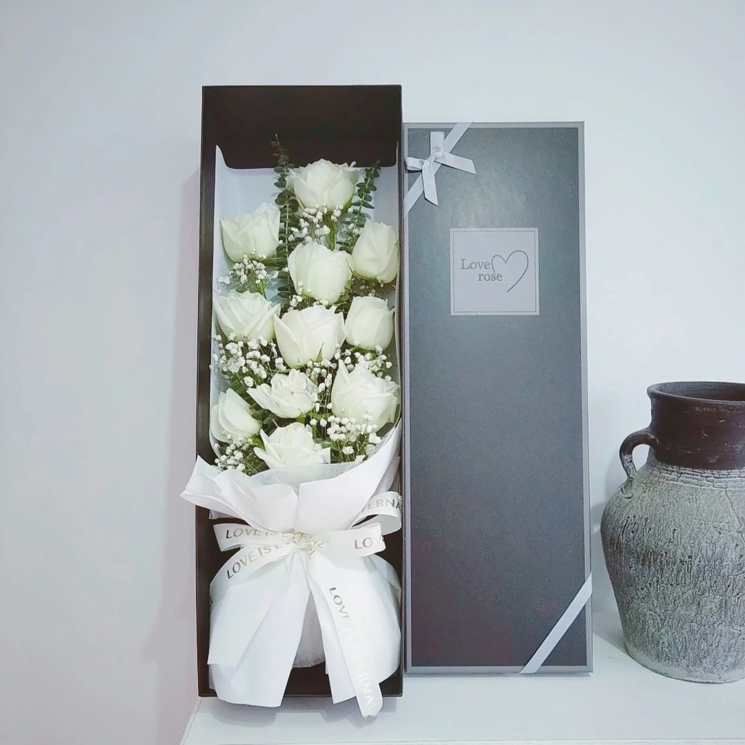 芒夏/11朵白色玫瑰花精美礼盒