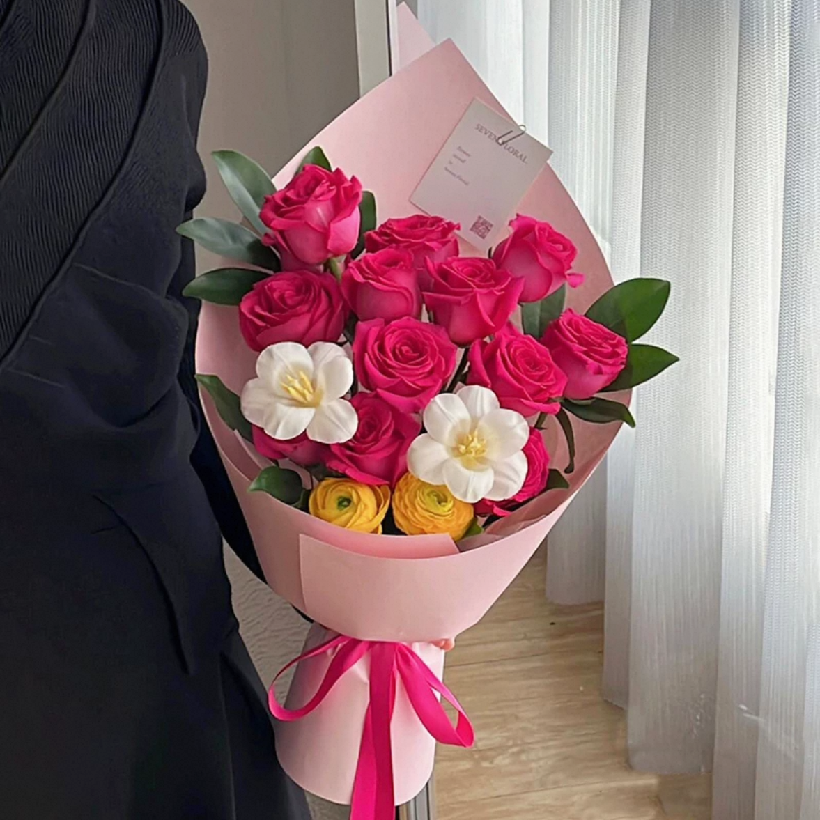 广志送美伢的花9朵玫瑰花束配郁