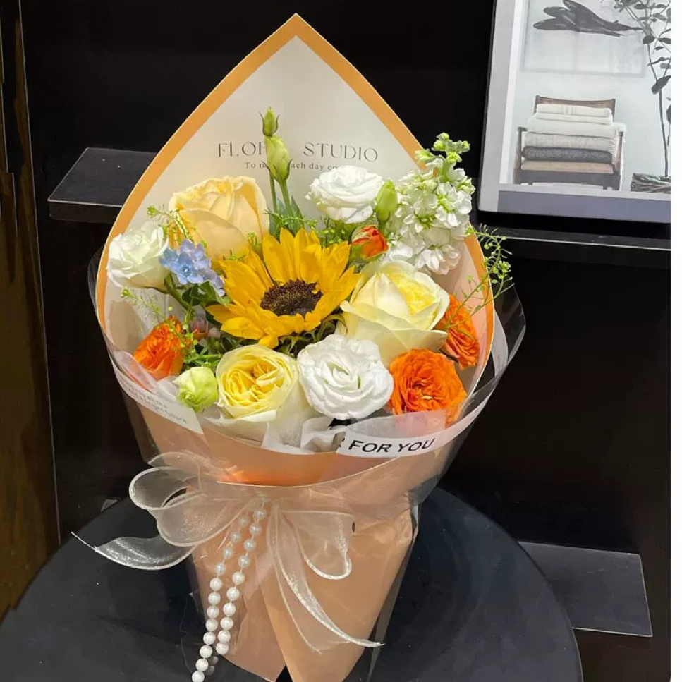 锦绣前程/向日葵配香槟玫瑰精美