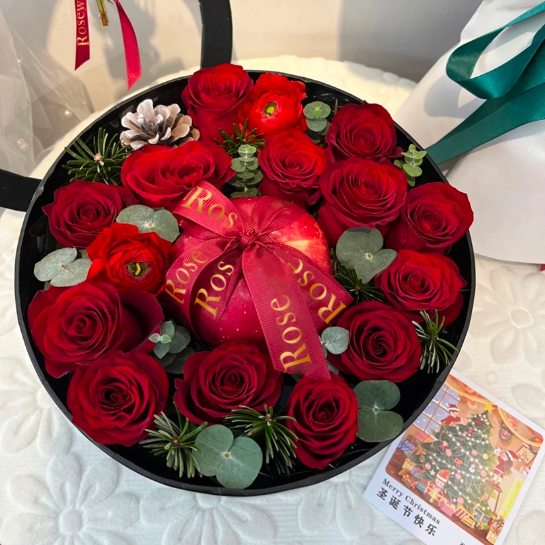 温暖心底12朵红玫瑰配平安果苹