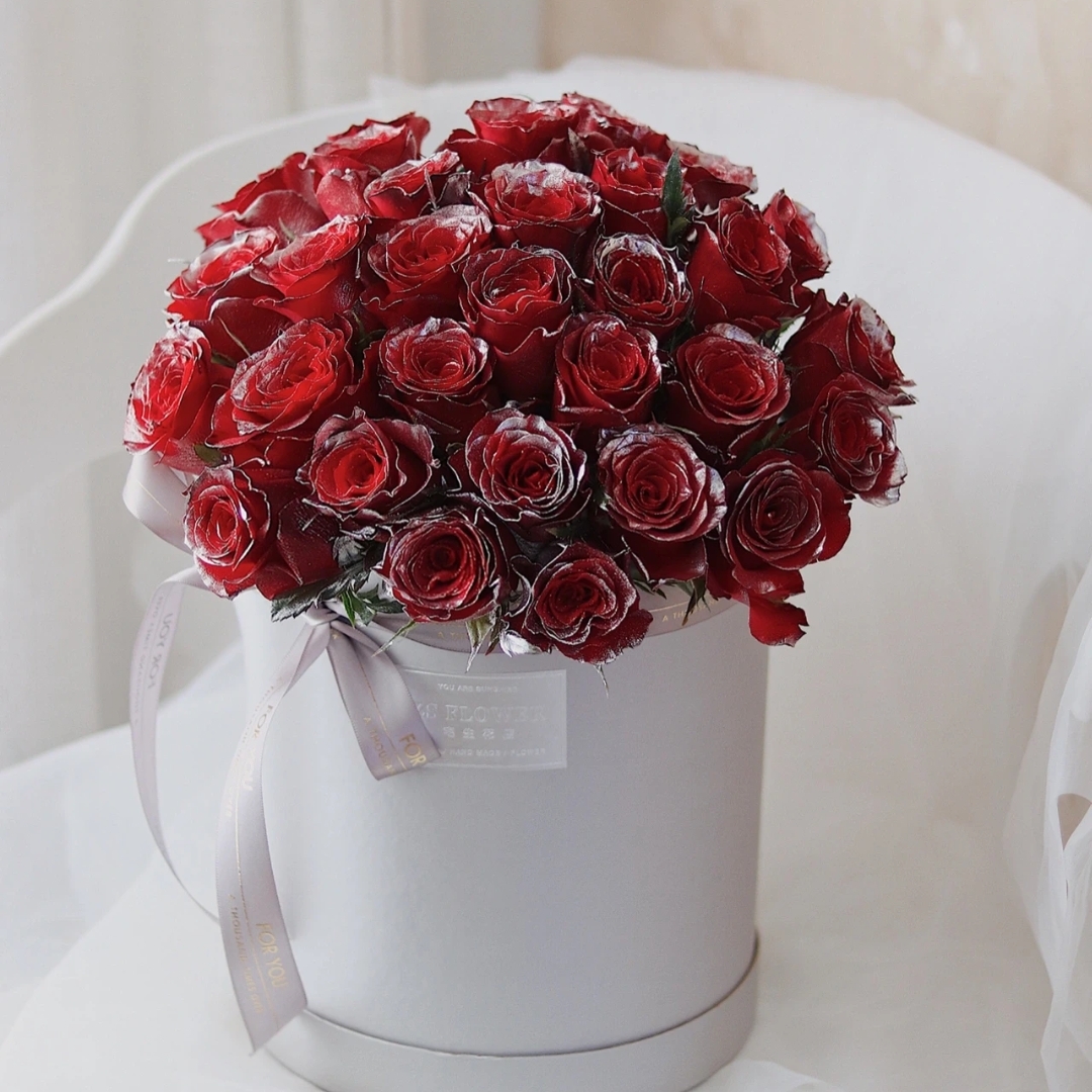 星河滚烫/33朵银河玫瑰花抱抱桶生日鲜花生日礼物花店送花上门