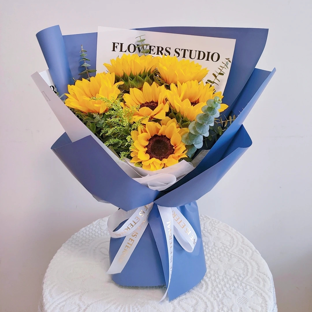 向阳而生/6朵向日葵搭配尤加利