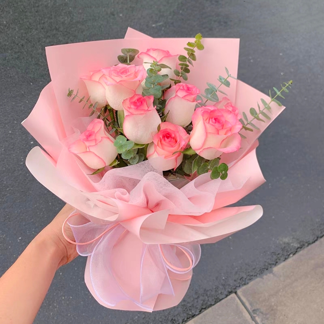 心动信号/9朵粉玫瑰花(艾莎)