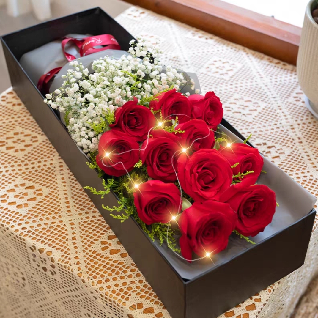 初夏微醺/11朵红玫瑰花配精美