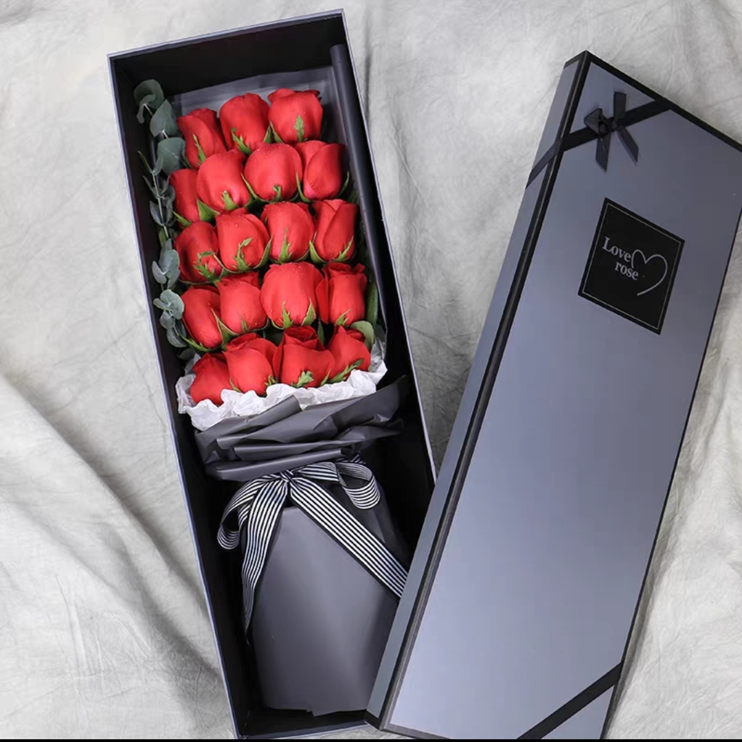 给你的情书/19朵红玫瑰花精美