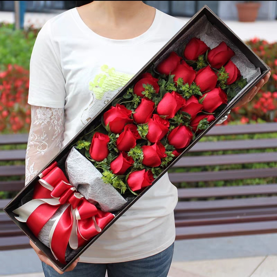 给你的情书/19朵红玫瑰花精美