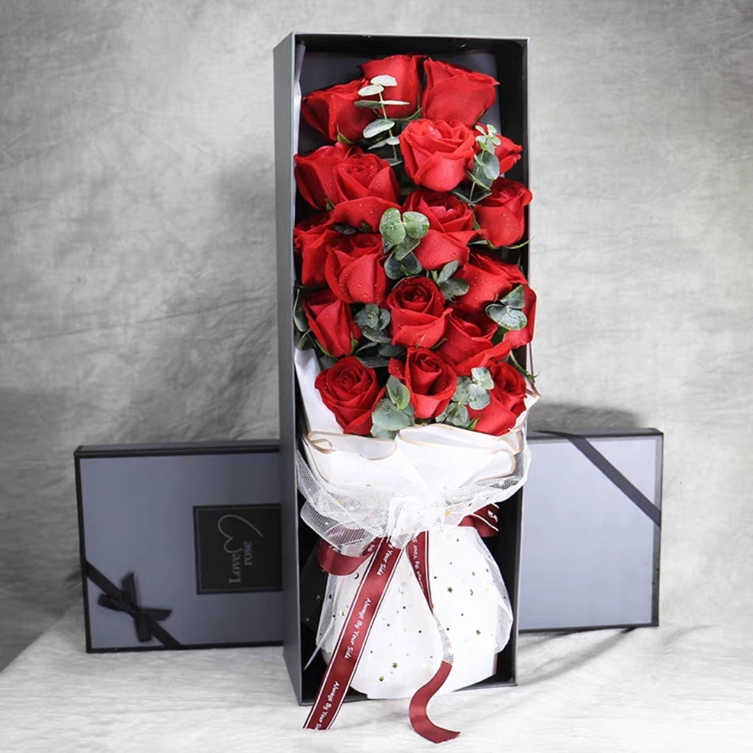 遇见你遇见爱/19朵红玫瑰花配