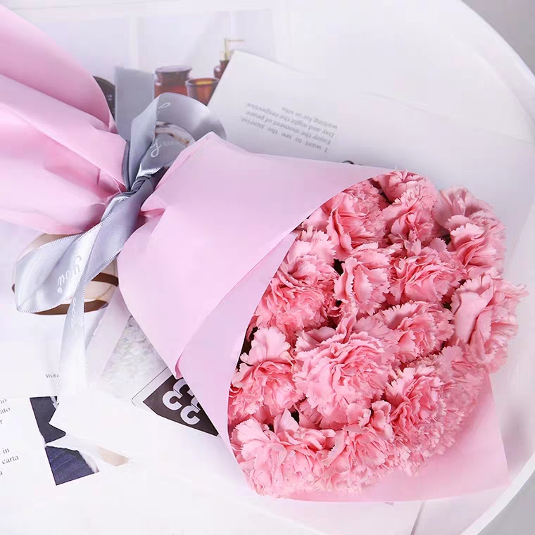 爱的绽放-11朵康乃馨精美简约包装(可选颜色)