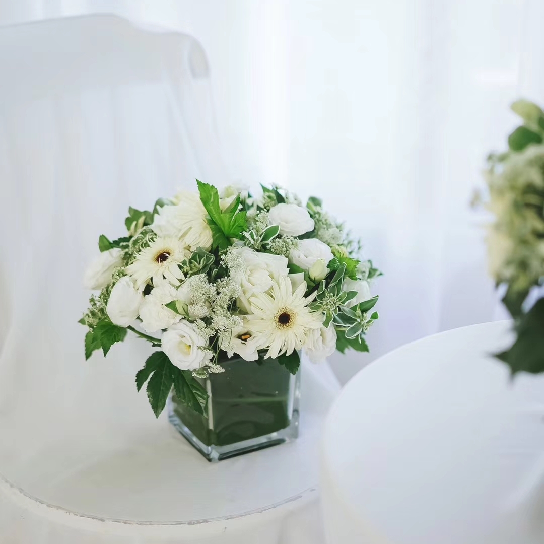 小桌花 台花 方缸鲜花 004