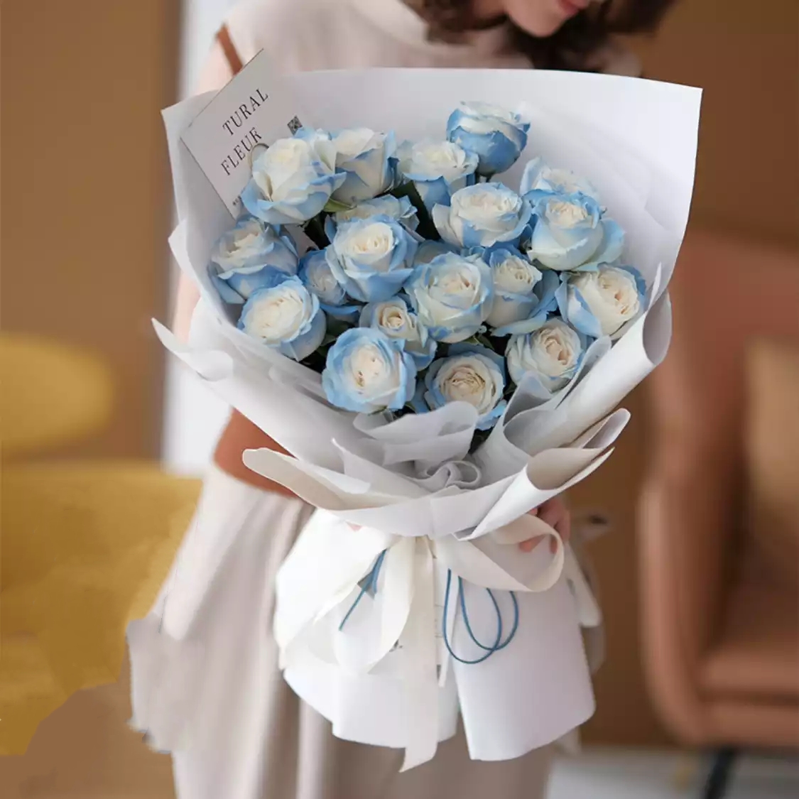 我的女王/19朵碎冰蓝玫瑰花精美包装/网红玫瑰花新款花束/同城花店送花上门