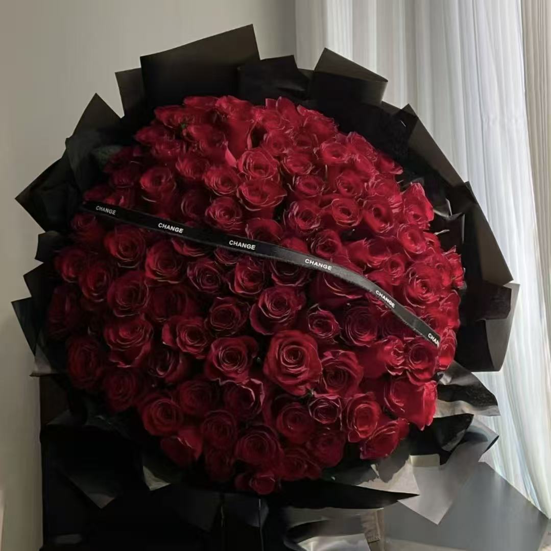 玫瑰花之恋-99朵红玫瑰花精美包装浪漫爱情求婚花束