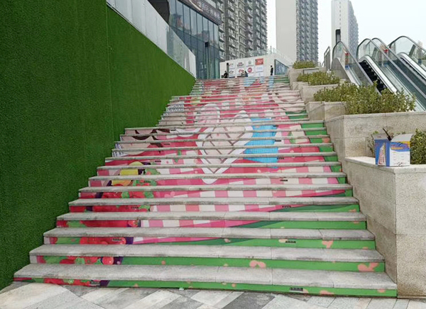地貼噴繪工廠