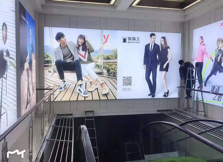 服裝店燈箱/畫(huà)面