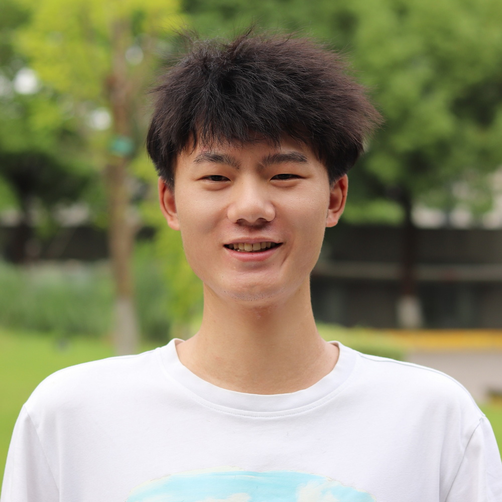 罗宇