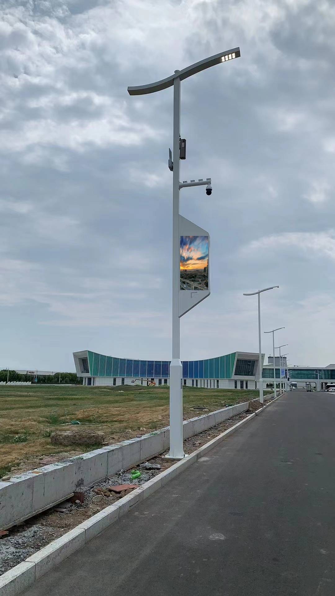 犍为县城区范围内智慧灯杆经营权拍卖公告