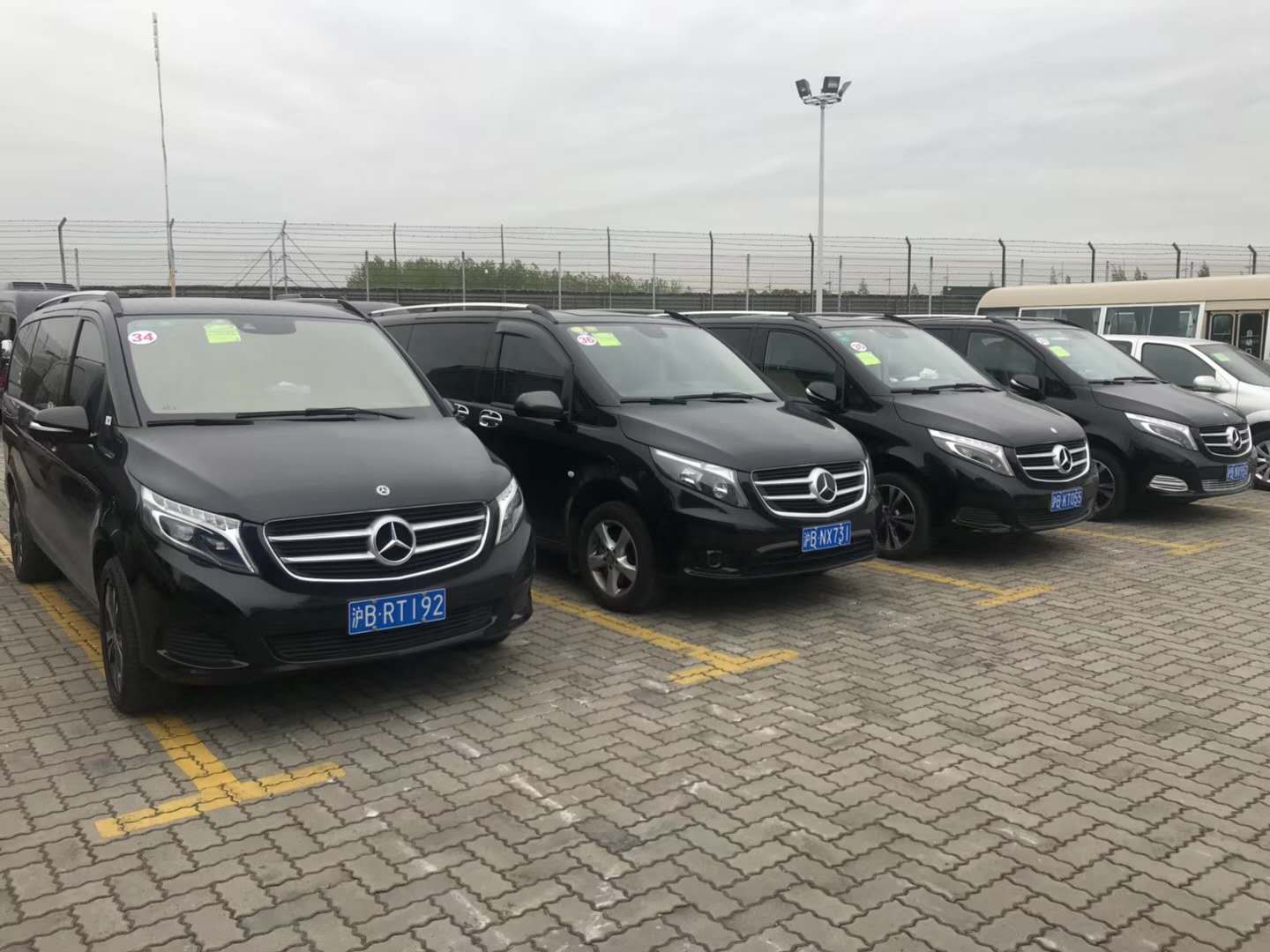 上海租车-上海包车-上海租车公司-上海班车租赁-长租