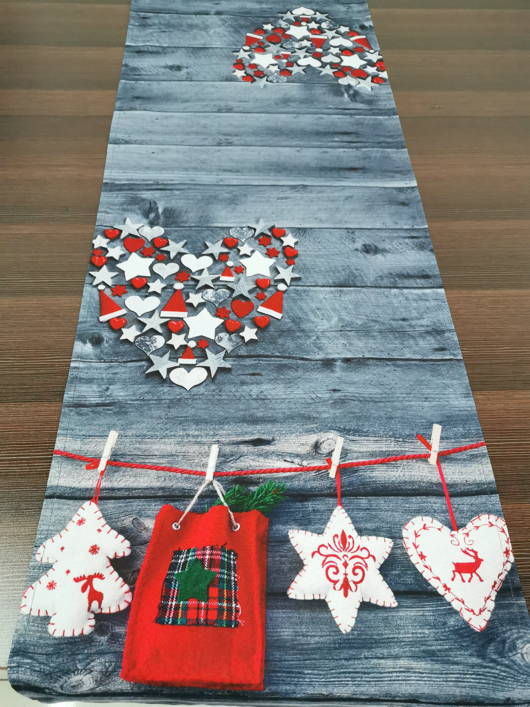 Digital printed table runner