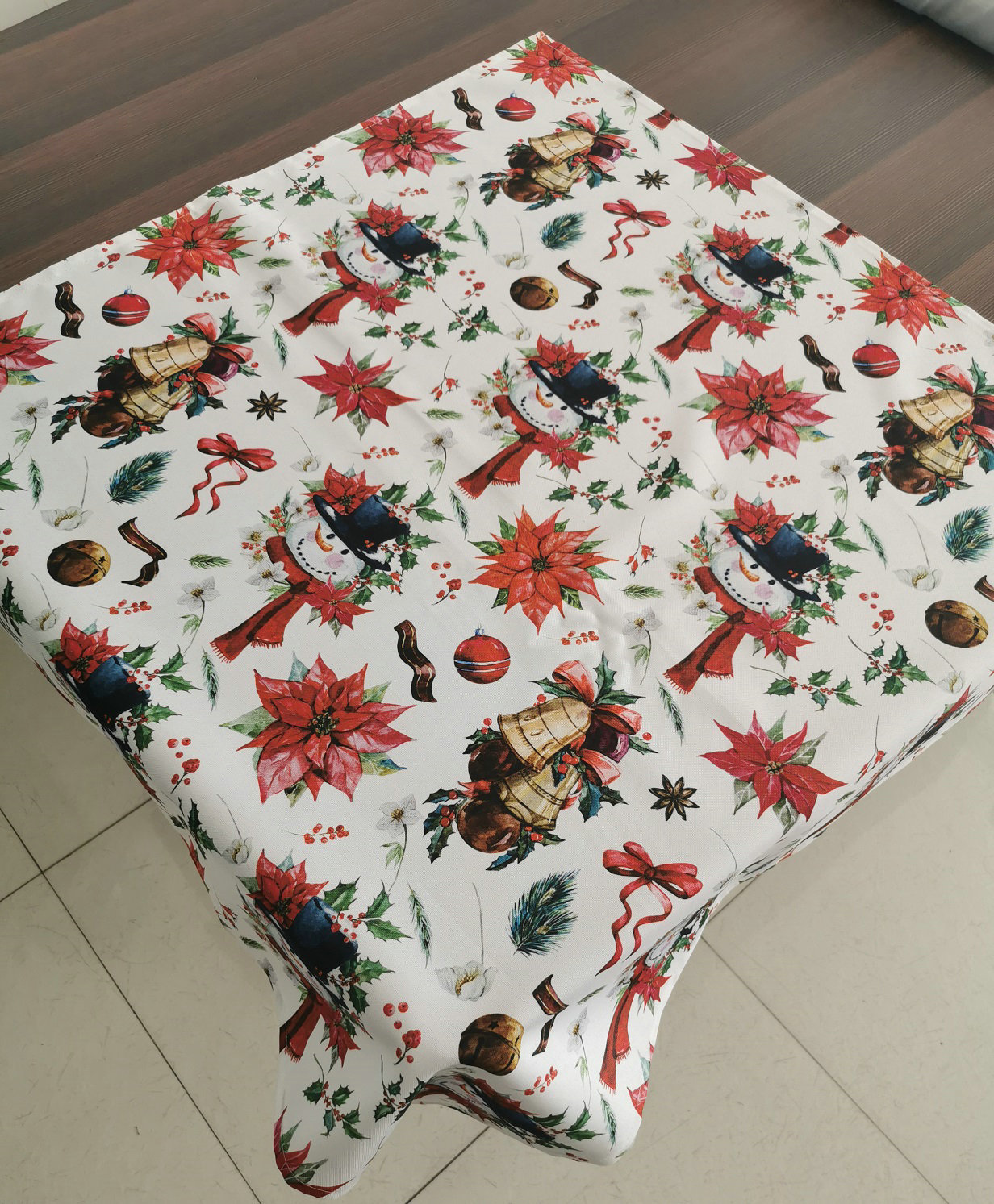 Digital printed table cloth