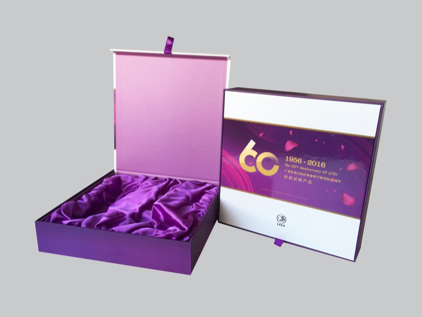 林科院60周年礼品精装盒