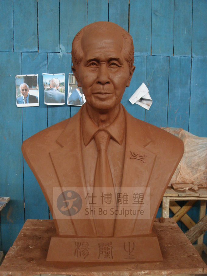 著名画家杨隆生肖像